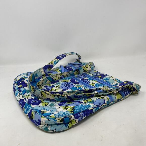Vera Bradley Triple Zip Hipster Crossbody Bag Blueberry Blooms. - Picture 4 of 6